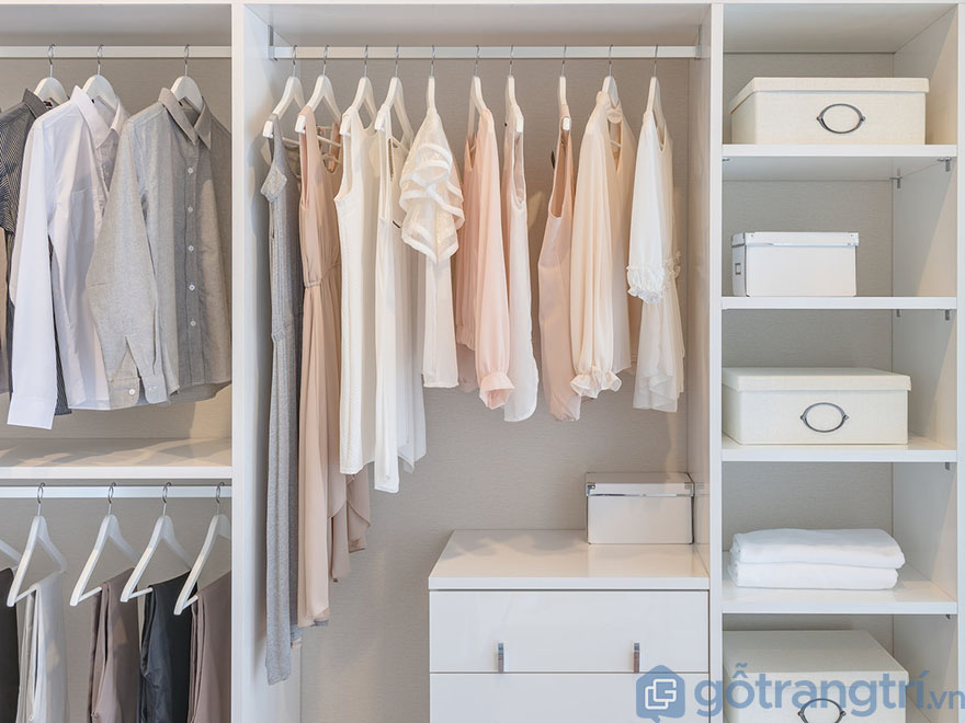 organized-clothes-closet